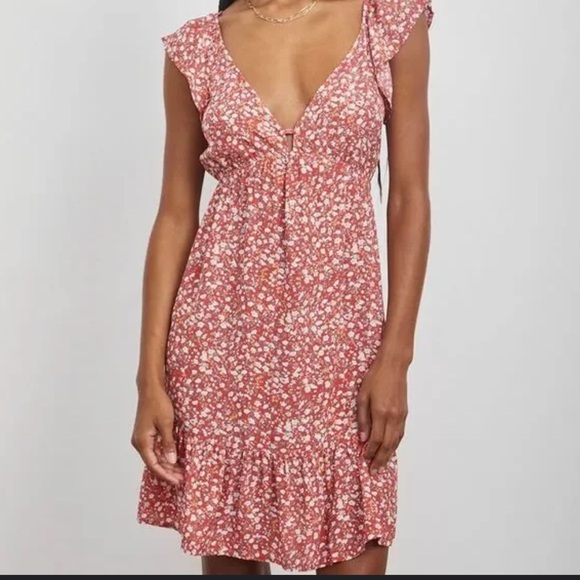 Rails Dresses & Skirts - Rails Anika Mini Dress in Red and White Floral